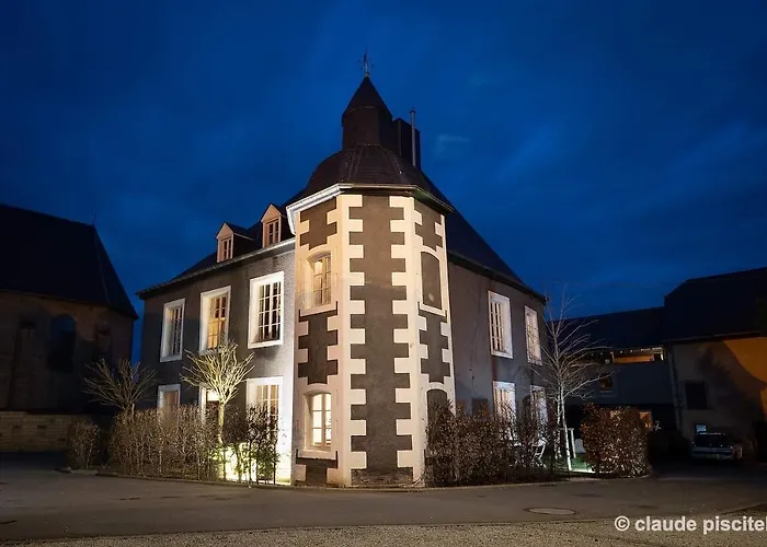 Chateau De Clemency